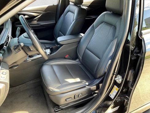 Used 2025 Buick Envista Sport Touring w/ Convenience I Package FWD image 26