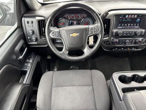 Used 2019 Chevrolet Silverado 1500 LT w/ All Star Edition image 18