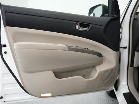 Used 2007 Toyota Prius Touring image 35