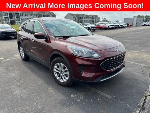 Used 2021 Ford Escape SE w/ Convenience Package AWD/4WD image 1