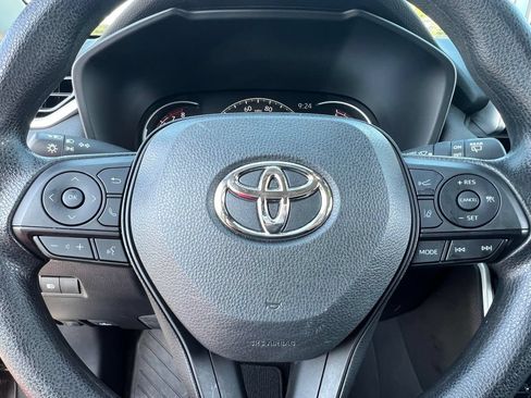 Certified 2024 Toyota RAV4 XLE AWD/4WD image 20