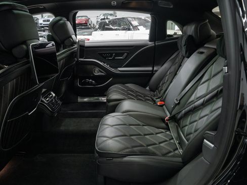 Used 2024 Mercedes-Benz Maybach S 680 4MATIC image 28