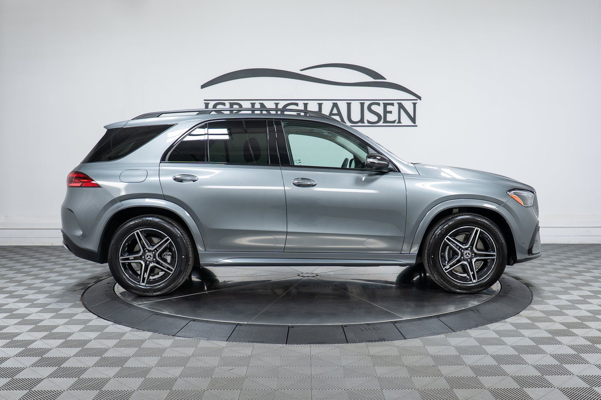 Used 2026 Mercedes-Benz GLE 450e 4MATIC image 4