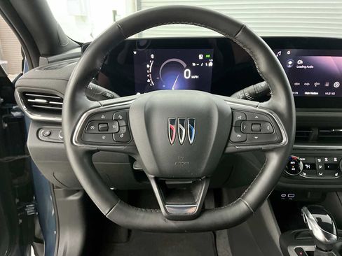 Used 2024 Buick Envista Preferred w/ Convenience I Package FWD image 17