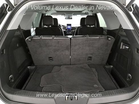 Used 2024 Ford Explorer Limited w/ Limited Technology Package AWD/4WD image 21