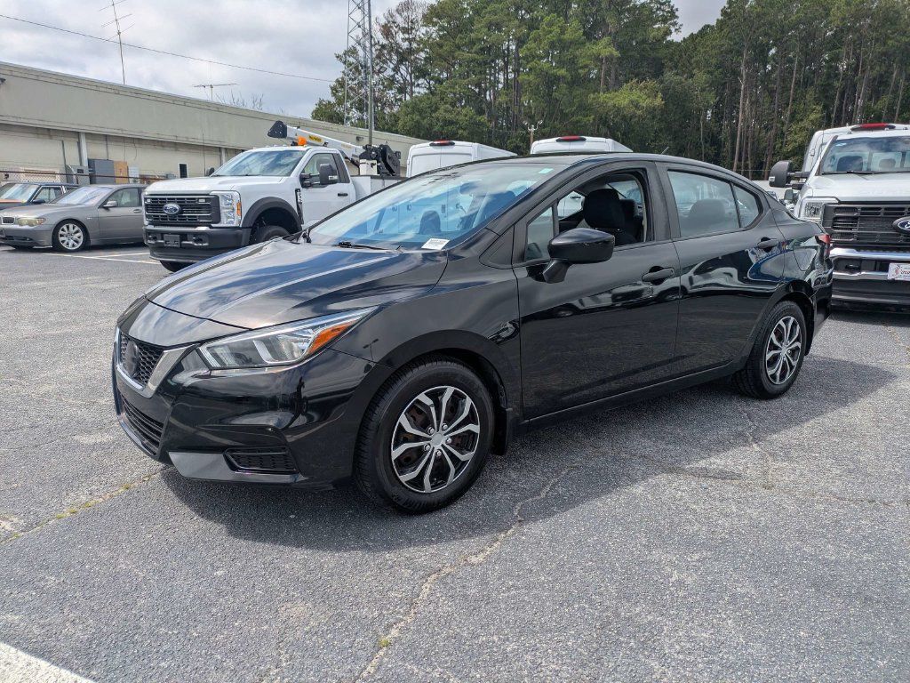Used 2020 Nissan Versa S FWD image 9