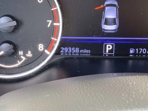 Used 2025 Nissan Altima 2.5 SV image 35