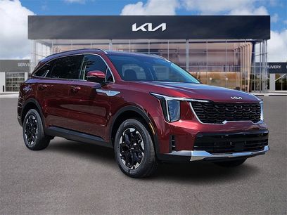 New 2025 Kia Sorento S
