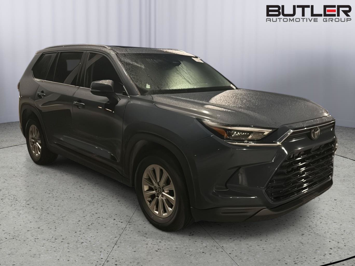 Used 2025 Toyota Grand Highlander AWD image 6