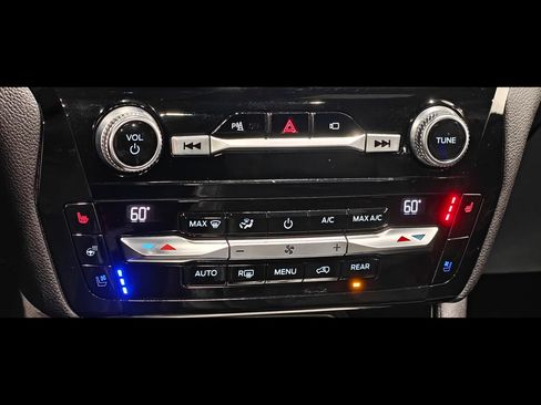 Used 2021 Ford Explorer ST w/ Equipment Group 401A AWD/4WD image 9