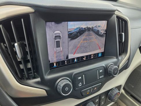 Used 2023 GMC Terrain Denali w/ Denali Premium Package AWD/4WD image 35