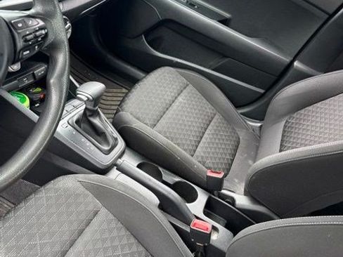 Used 2023 Kia Rio LX FWD image 12