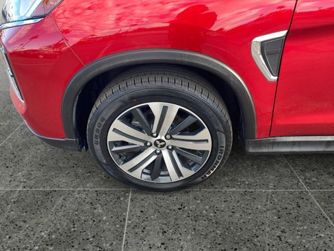 Used 2024 Mitsubishi Outlander Sport AWD image 14