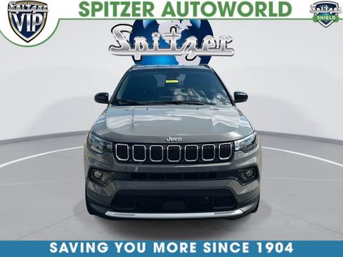 Used 2023 Jeep Compass Limited AWD/4WD image 3