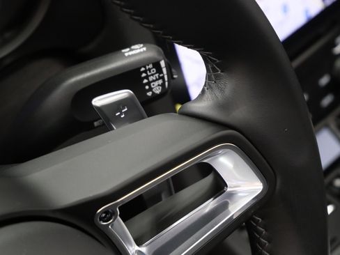 Used 2018 Porsche 911 Targa 4 GTS image 29