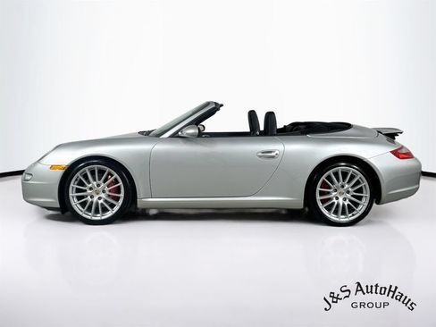 Used 2005 Porsche 911 Carrera S RWD image 4