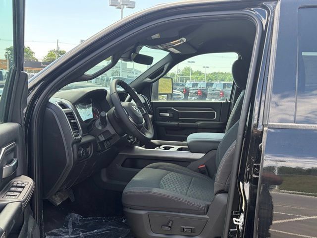 New 2026 RAM 2500 Big Horn AWD/4WD image 15