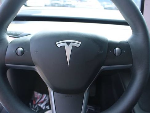 Used 2023 Tesla Model 3 Standard Range RWD image 15