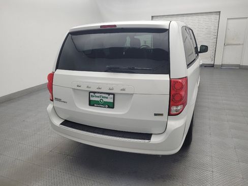 Used 2016 Dodge Grand Caravan SE w/ Quick Order Package 29E SE FWD image 7