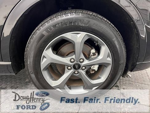 Used 2024 Ford Escape ST-Line image 17