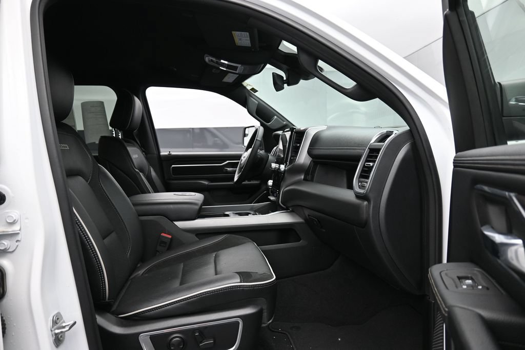 Used 2026 RAM 1500 Laramie AWD/4WD image 25