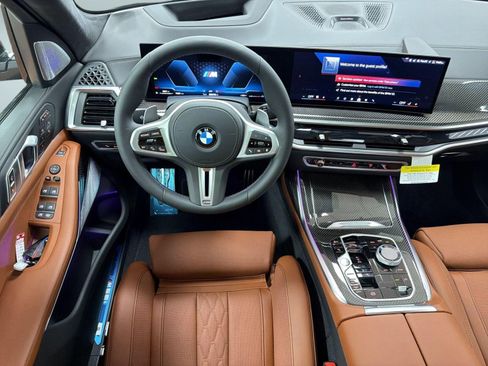 New 2026 BMW X7 M60i AWD/4WD image 28