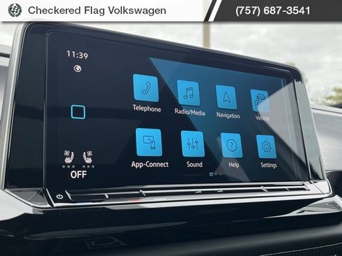 New 2026 Volkswagen Atlas Cross Sport SE image 38