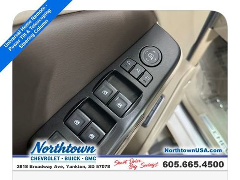 Used 2019 Chevrolet Suburban LT w/ LT Signature Package image 12