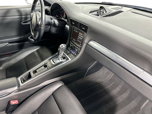 Used 2015 Porsche 911 Targa 4S image 29