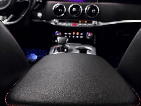 Used 2023 Kia Stinger GT2 AWD/4WD image 25