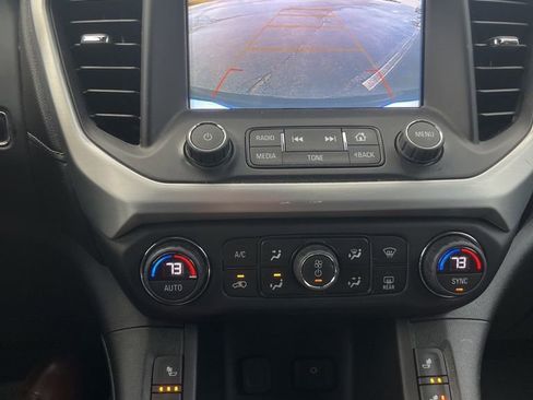 Used 2019 GMC Acadia SLE w/ Driver Alert Package I image 34