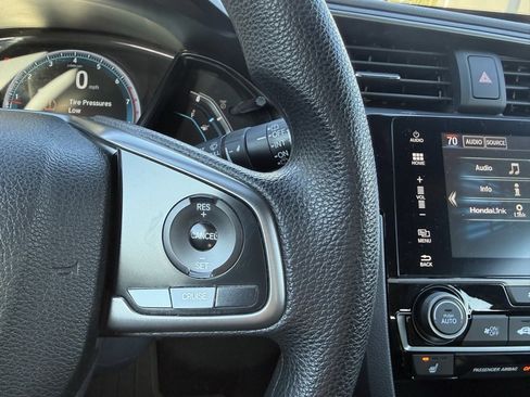 Used 2018 Honda Civic EX image 22