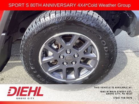 Used 2021 Jeep Wrangler Sport AWD/4WD image 9