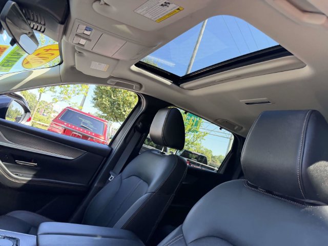 Certified 2024 MAZDA CX-90 3.3 Turbo w/ Preferred Package AWD/4WD image 10