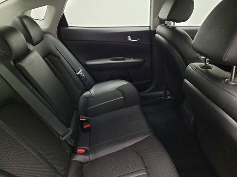 Used 2020 Kia Optima S image 19