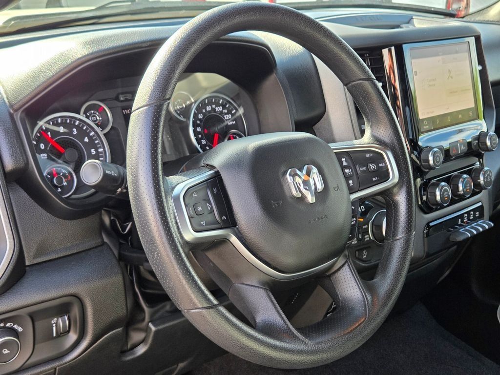 Used 2025 RAM 1500 Tradesman AWD/4WD image 23
