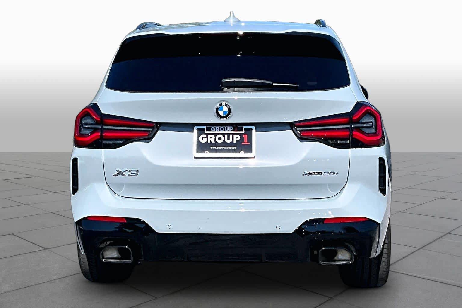 Used 2024 BMW X3 xDrive30i w/ M Sport Package AWD/4WD image 5