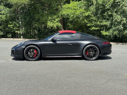Used 2017 Porsche 911 Targa 4 GTS AWD/4WD image 6