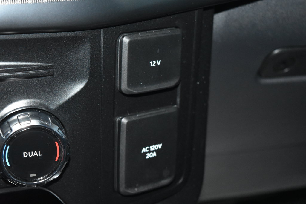 Used 2024 Ford F150 Raptor AWD/4WD image 16