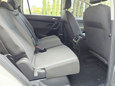 Used 2018 Volkswagen Tiguan S FWD image 34