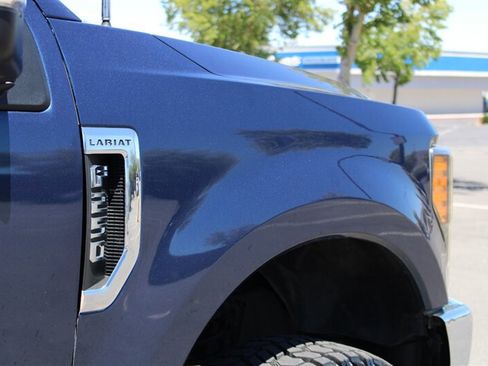Used 2019 Ford F250 Lariat w/ Chrome Package AWD/4WD image 14