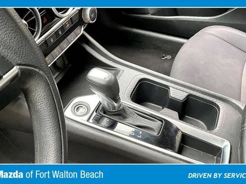 Used 2024 Nissan Sentra SV FWD image 15