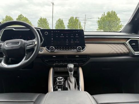 Used 2023 GMC Canyon Denali AWD/4WD image 21