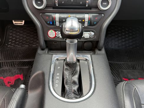 Used 2017 Ford Mustang Premium RWD image 25
