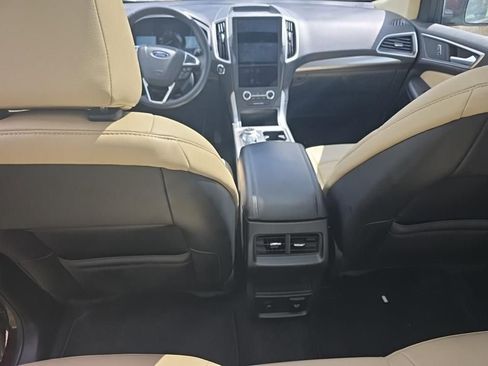 Used 2024 Ford Edge SEL w/ Convenience Package AWD/4WD image 7
