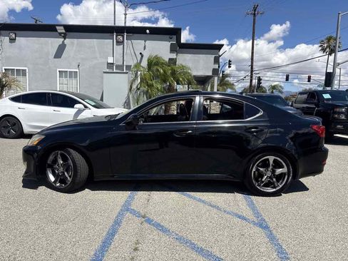 Used 2008 Lexus IS 350 image 2