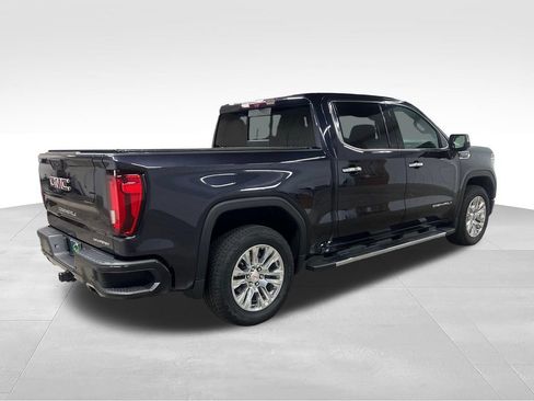 Certified 2022 GMC Sierra 1500 Denali w/ Technology Package AWD/4WD image 9