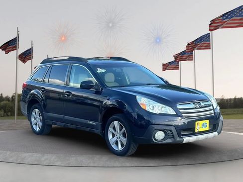 Used 2013 Subaru Outback 2.5i Limited AWD/4WD image 1