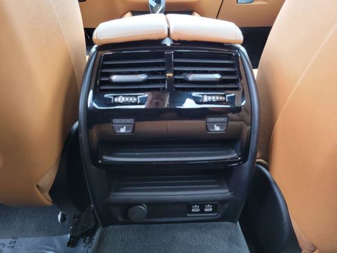 Certified 2021 BMW M550i xDrive M550i xDrive image 31