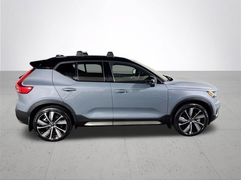 Used 2022 Volvo XC40 P8 Recharge Ultimate AWD/4WD image 5